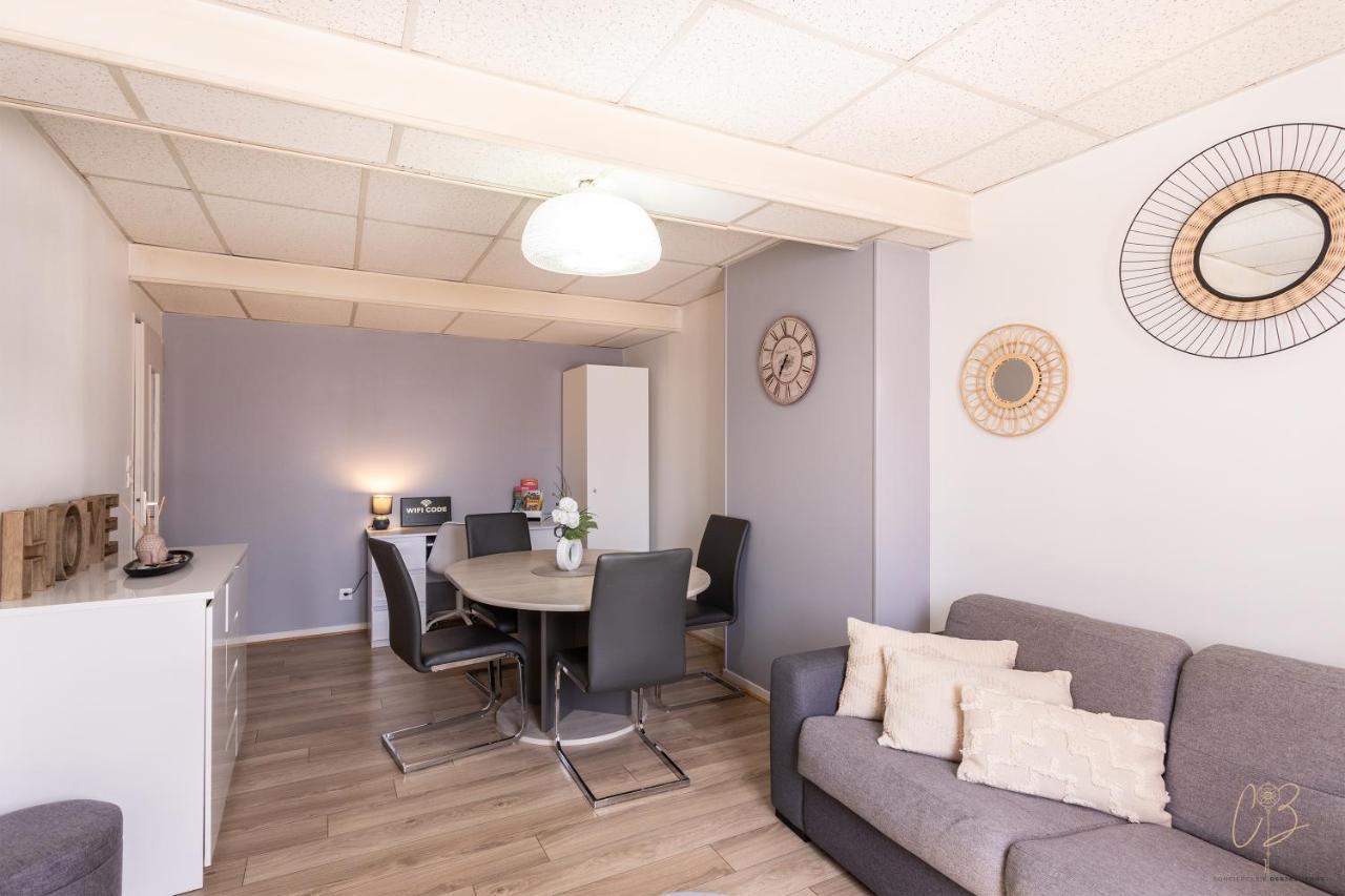 Le Republique-Gare-Centre Ville Bourgoin-Jallieu Exteriér fotografie